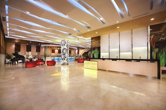 Imagen de los interiores del Hotel Atria Malang. Foto 16