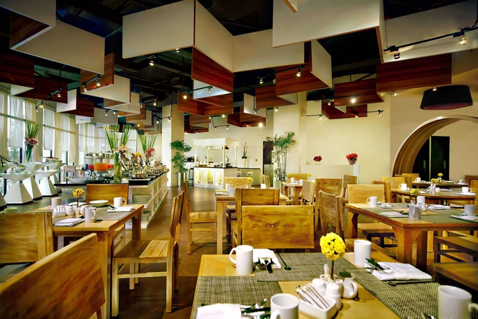 Imagen del bar/restaurante del Hotel Atria Residences Gading Serpong. Foto 2