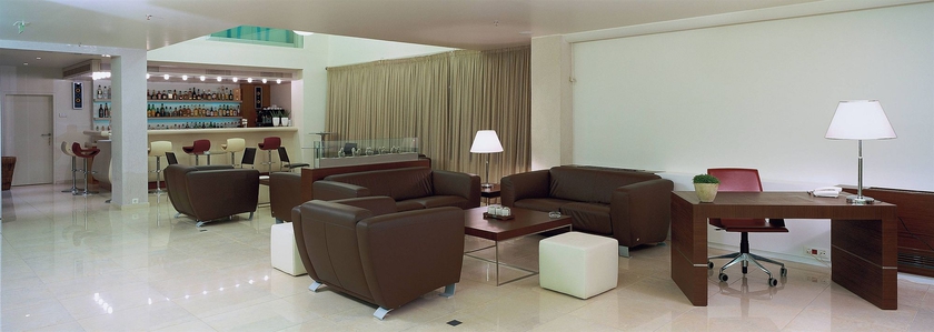 Imagen de los interiores del Hotel Atrion, Heraklion. Foto 2