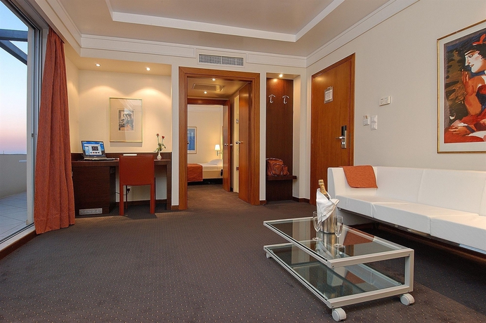 Imagen de los interiores del Hotel Atrion, Heraklion. Foto 3