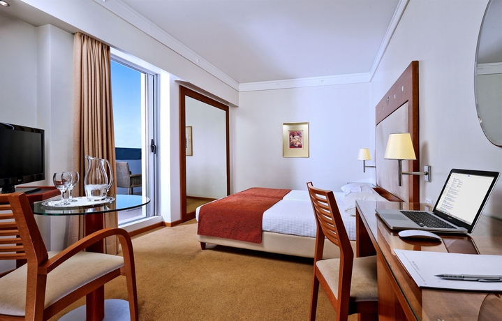 Imagen de los interiores del Hotel Atrion, Heraklion. Foto 5