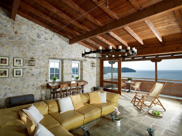 Imagen de los interiores del Hotel Atrium, AGHIA PARASKEVI. Foto 18