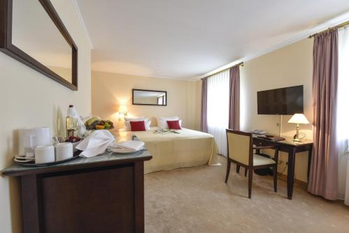 Imagen general del Hotel Atrium Amadeus. Foto 1