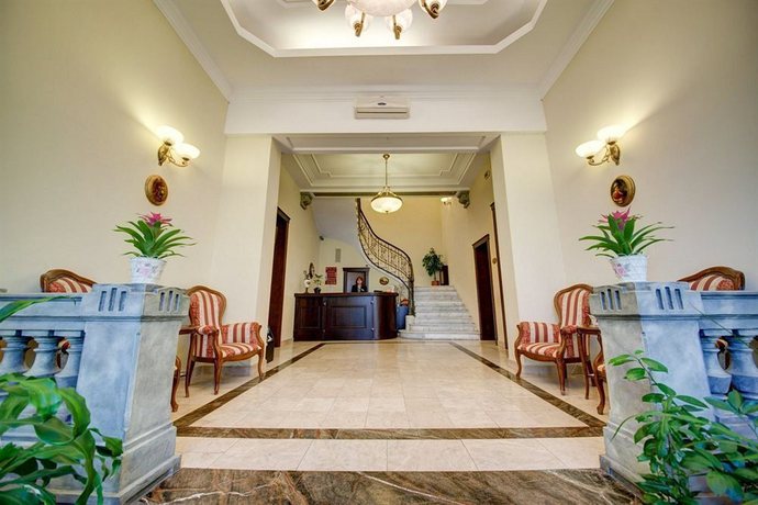 Imagen de los interiores del Hotel Atrium Ateneu City Center. Foto 10