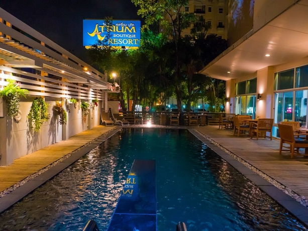 Imagen de la piscina del Hotel Atrium Boutique Resort. Foto 19