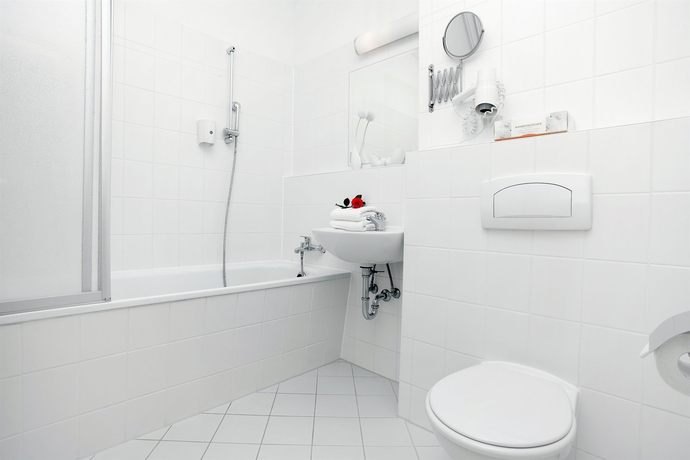 Imagen de la habitación del Hotel Atrium Charlottenburg. Foto 6