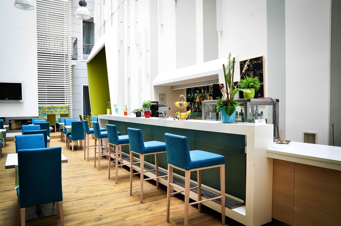 Imagen de los interiores del Hotel Atrium Hotel by Mellow Mood. Foto 14