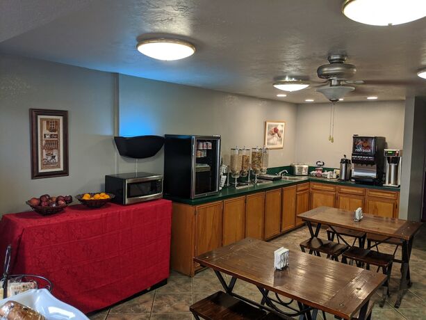 Imagen del bar/restaurante del Hotel Atrium Inn, Fort Stockton . Foto 12