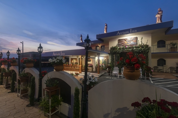 Imagen de los exteriores del Hotel Atrium Inn, HIGH POINT, NC. Foto 9