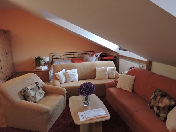 Imagen de la habitación del Hotel Atrium, JIHLAVA. Foto 3