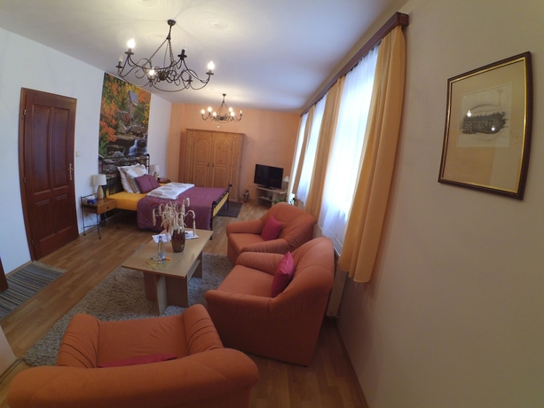 Imagen de la habitación del Hotel Atrium, JIHLAVA. Foto 11