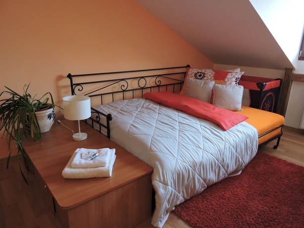 Imagen de la habitación del Hotel Atrium, JIHLAVA. Foto 15