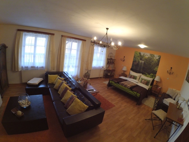 Imagen de la habitación del Hotel Atrium, JIHLAVA. Foto 16