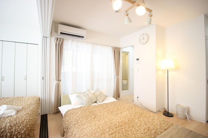 Imagen de la habitación del Hotel Atrium, Osaka. Foto 3