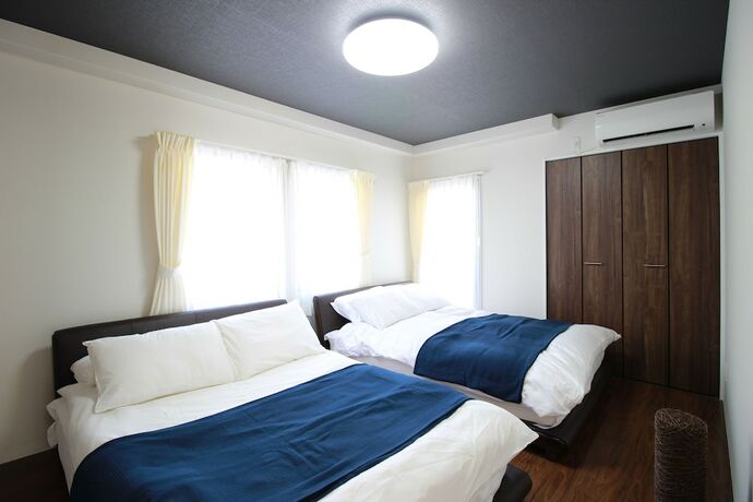 Imagen de la habitación del Hotel Atrium, Osaka. Foto 11