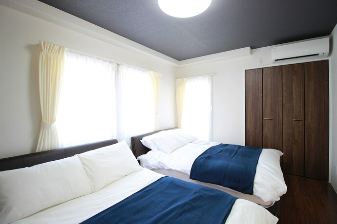 Imagen de la habitación del Hotel Atrium, Osaka. Foto 22