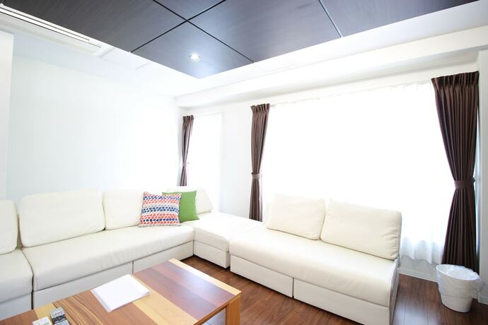Imagen de la habitación del Hotel Atrium, Osaka. Foto 34