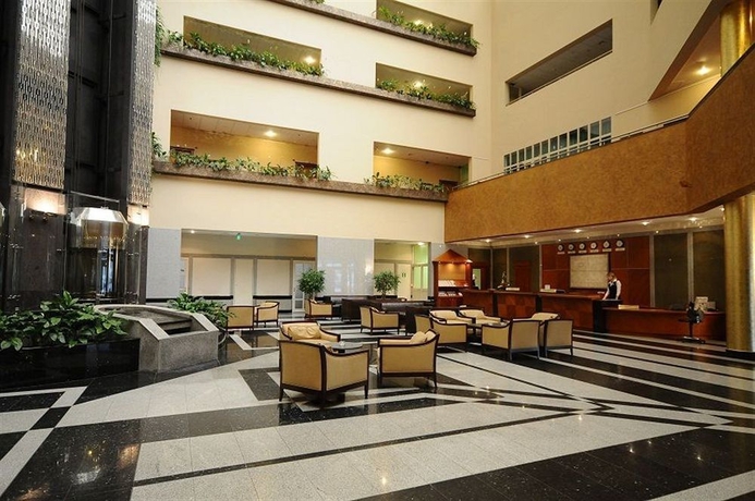 Imagen de los interiores del Hotel Atrium Palace. Foto 6