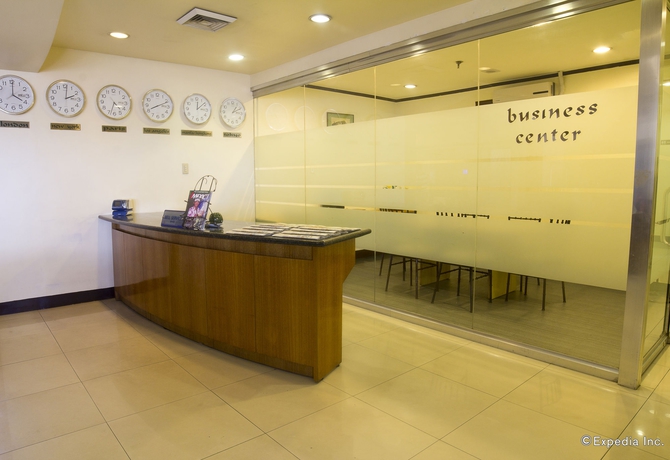 Imagen de los interiores del Hotel Atrium, Pasay. Foto 16