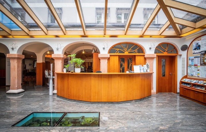 Imagen de los interiores del Hotel Atrium, Passau. Foto 19