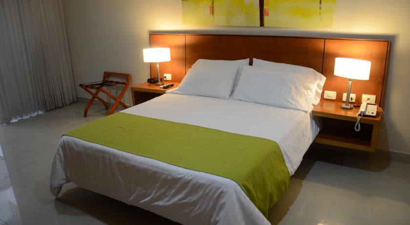 Imagen general del Hotel Atrium Plaza. Foto 8