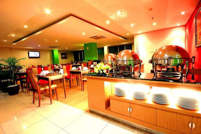 Imagen del bar/restaurante del Hotel Atrium Premiere. Foto 4