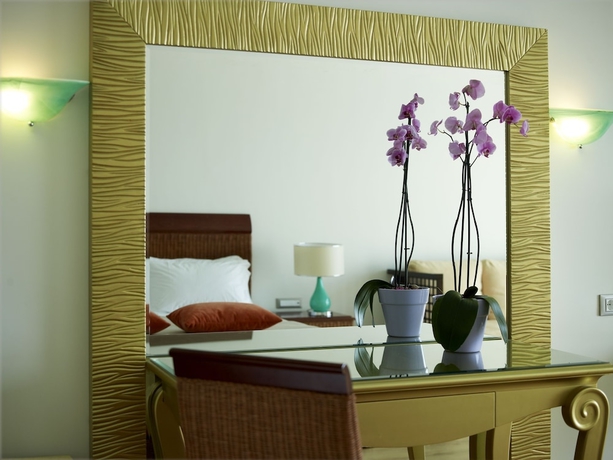 Imagen de la habitación del Hotel Atrium Prestige Thalasso Spa Resort and Villas. Foto 13