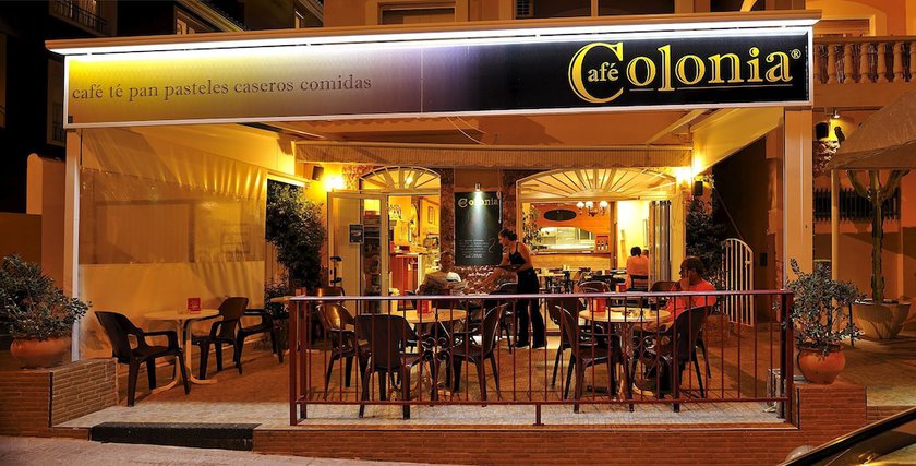 Imagen del bar/restaurante del Hotel Atrium, Puerto Mazarron. Foto 2