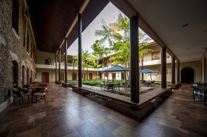 Imagen general del Hotel Atrium Quinta De Pedras. Foto 6