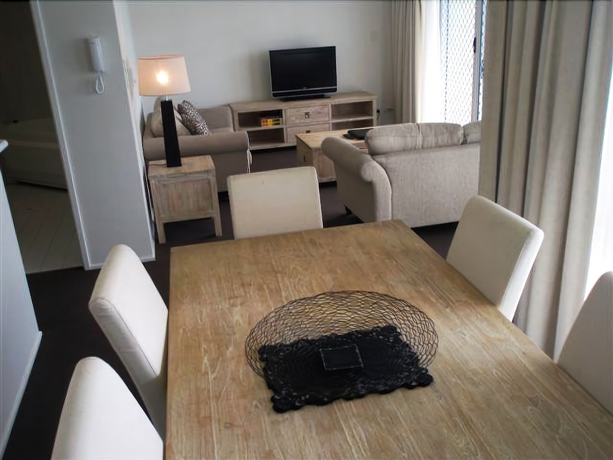 Imagen de la habitación del Hotel Atrium Resort, Biggera Waters. Foto 15