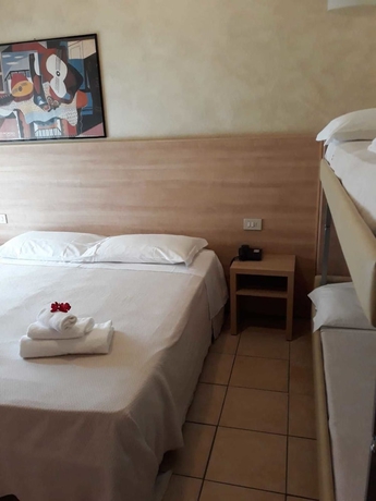 Imagen de la habitación del Hotel Atrium, Rimini. Foto 15