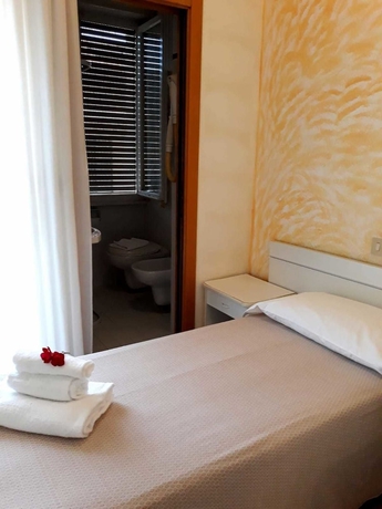 Imagen de la habitación del Hotel Atrium, Rimini. Foto 17