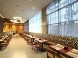 Imagen del bar/restaurante del Hotel Atrium, Seul. Foto 2