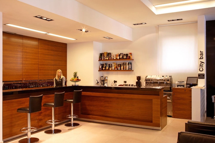 Imagen del bar/restaurante del Hotel Atrium, Split. Foto 3