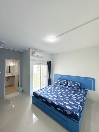 Imagen de la habitación del Hotel Atsamutsakorn. Foto 5
