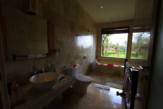 Imagen de la habitación del Hotel Atta Mesari Ubud. Foto 8