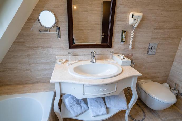 Imagen de la habitación del Hotel Attache, Rostov-on-don. Foto 5