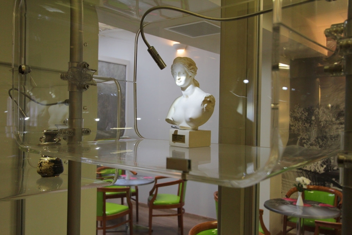 Imagen de los interiores del Hotel Attalos. Foto 13