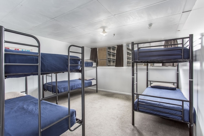 Imagen de la habitación del Hotel Attic Backpackers. Foto 7