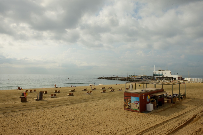 Imagen de los exteriores del Hotel Attica 21 Barcelona Mar. Foto 5