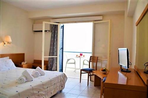 Imagen general del Hotel Attica Ephie. Foto 6
