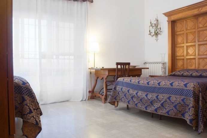 Imagen de la habitación del Hotel Attico Dei Pini. Foto 4