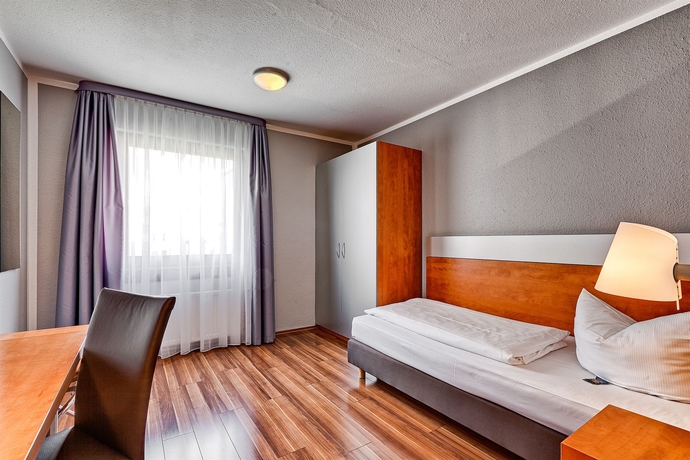 Imagen de la habitación del Hotel Attimo Stuttgart. Foto 13
