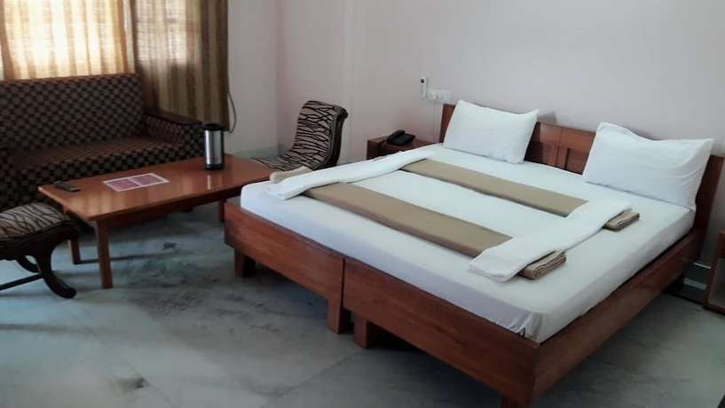 Imagen de los interiores del Hotel Atul Regency. Foto 20