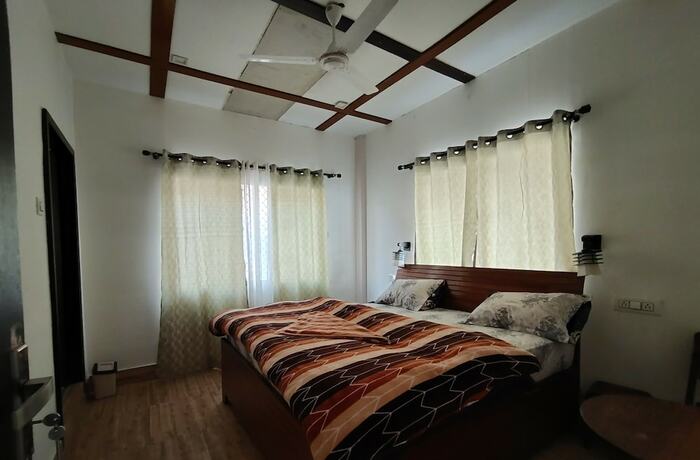 Imagen de la habitación del Hotel Atulya Neer. Foto 15