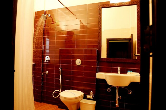 Imagen de la habitación del Hotel Atulya Niwas, Udaipur. Foto 17