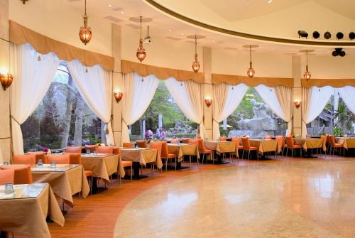 Imagen general del Hotel Atunas Holiday Country. Foto 3