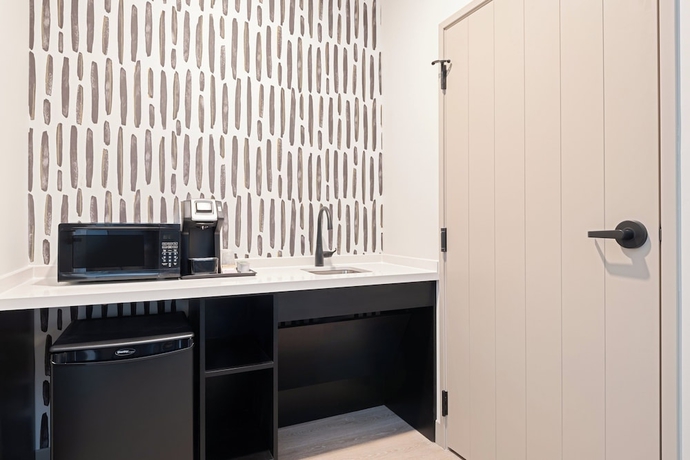 Imagen de la habitación del Hotel Atwell Suites Kansas City Airport by IHG. Foto 6
