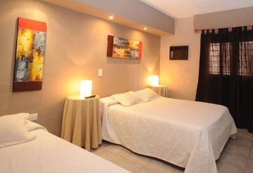 Imagen de la habitación del Hotel Atyla Soho Village. Foto 33