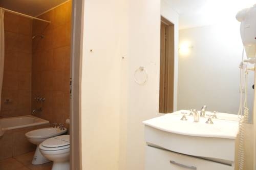 Imagen de la habitación del Hotel Atyla Soho Village. Foto 37